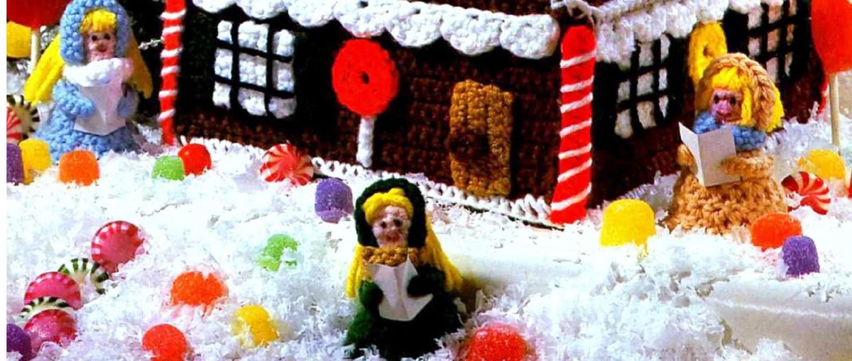 Crochet Gingerbread House- Christmas Crochet- Seasonal-Novelty- Crochet Pattern-4 ply, measures around 30cm download PDF