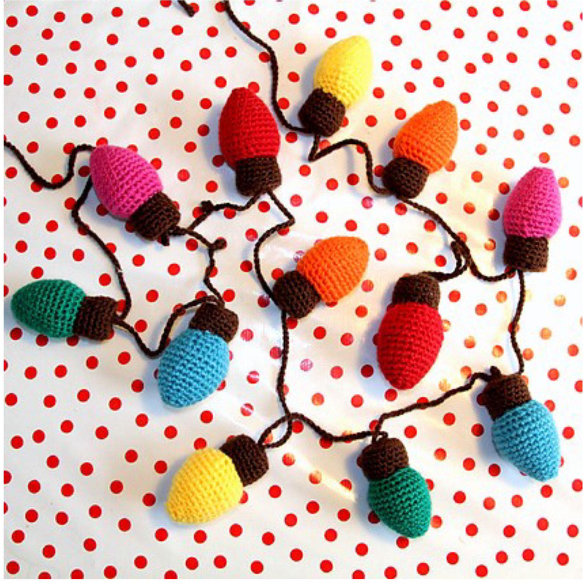 Crochet Christmas Lights Garland Pattern, Holiday Decor (PDF Download)