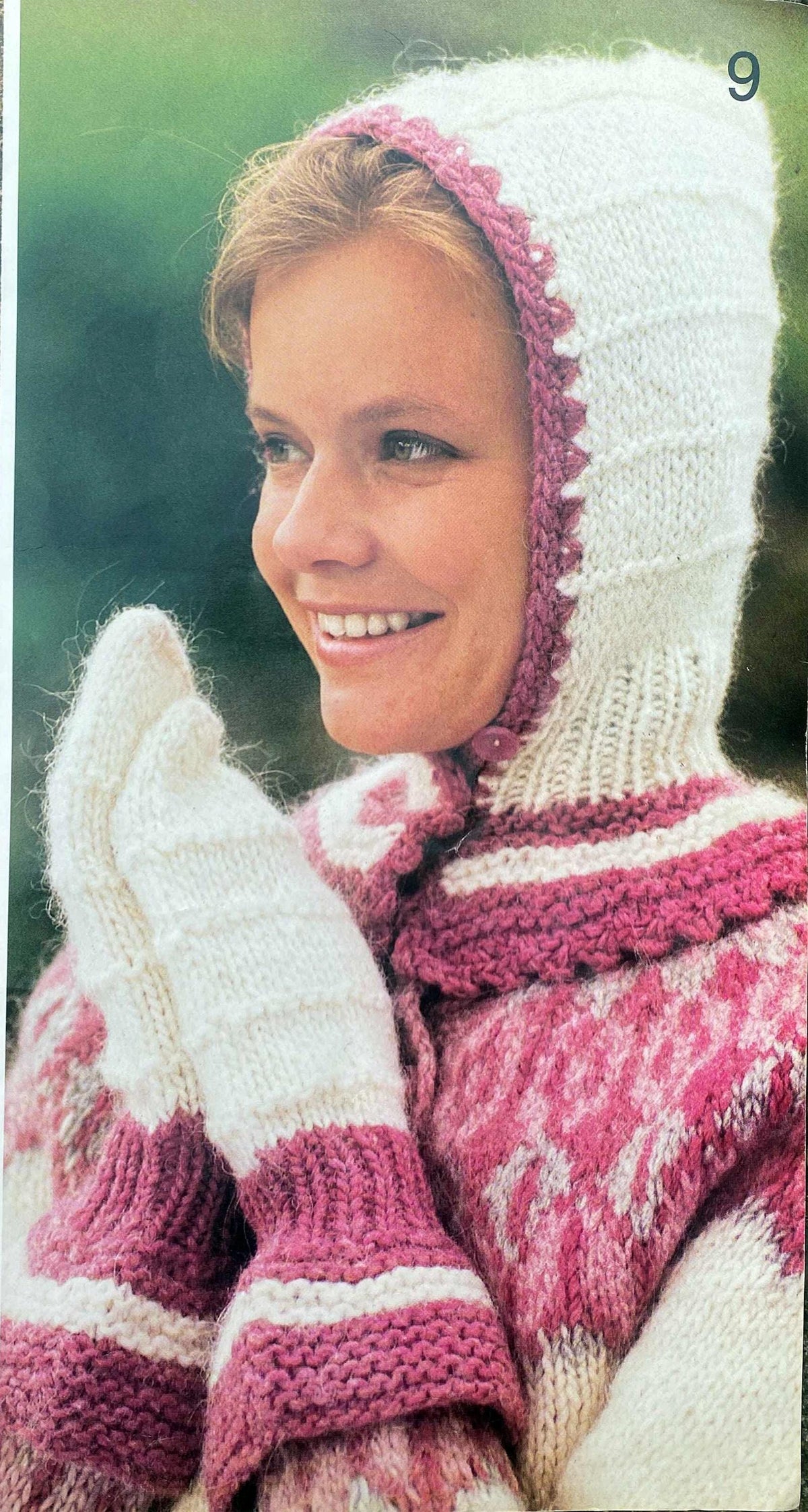 Woman's, Snood, Balaclava & Mitts  - Scandinavian Nordic style Knitting Pattern PDF Download. Winter Knitting Pattern- Vintage