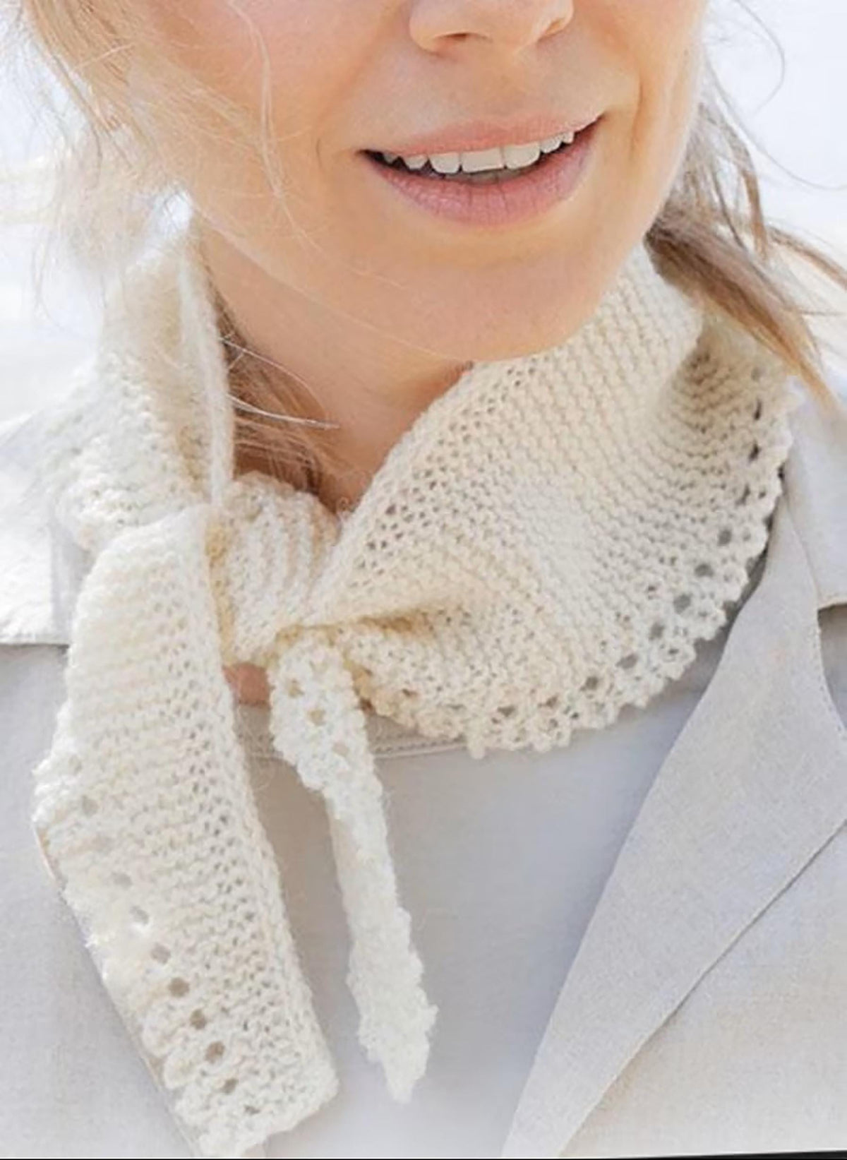 Easy Womans Miss Marple Lace Edge Garter stitch Scarf- Knitted in 4 Ply Yarn